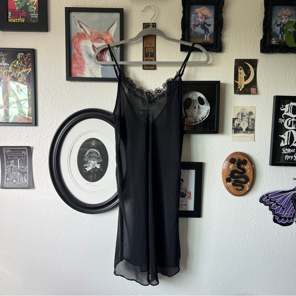 vintage 90s floral appliqué slip dress